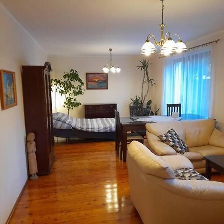 Apartmán Bronowice- Parter Domu Krakov Exteriér fotografie