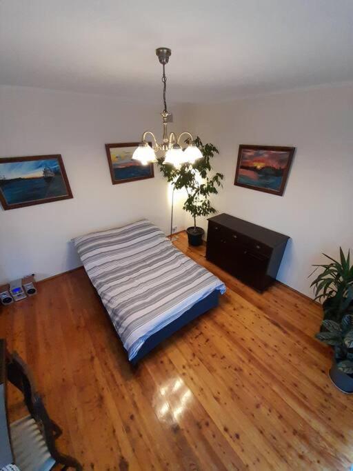 Apartmán Bronowice- Parter Domu Krakov Exteriér fotografie